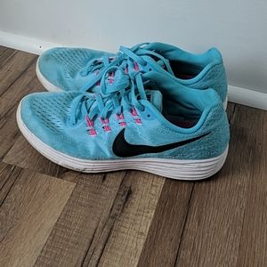 Nike Lunartempo 2 Size 8 Tennis Shoes